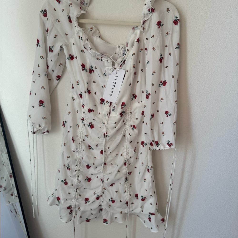 Floral Mini Dress in White and Red